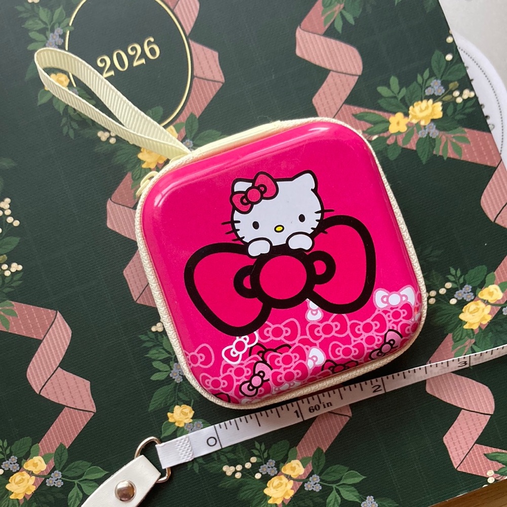 Brand New Hello Kitty Tiny Tin Case